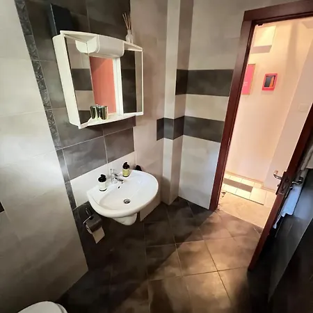Gallery Courtyard 2 Min Ndk شقة